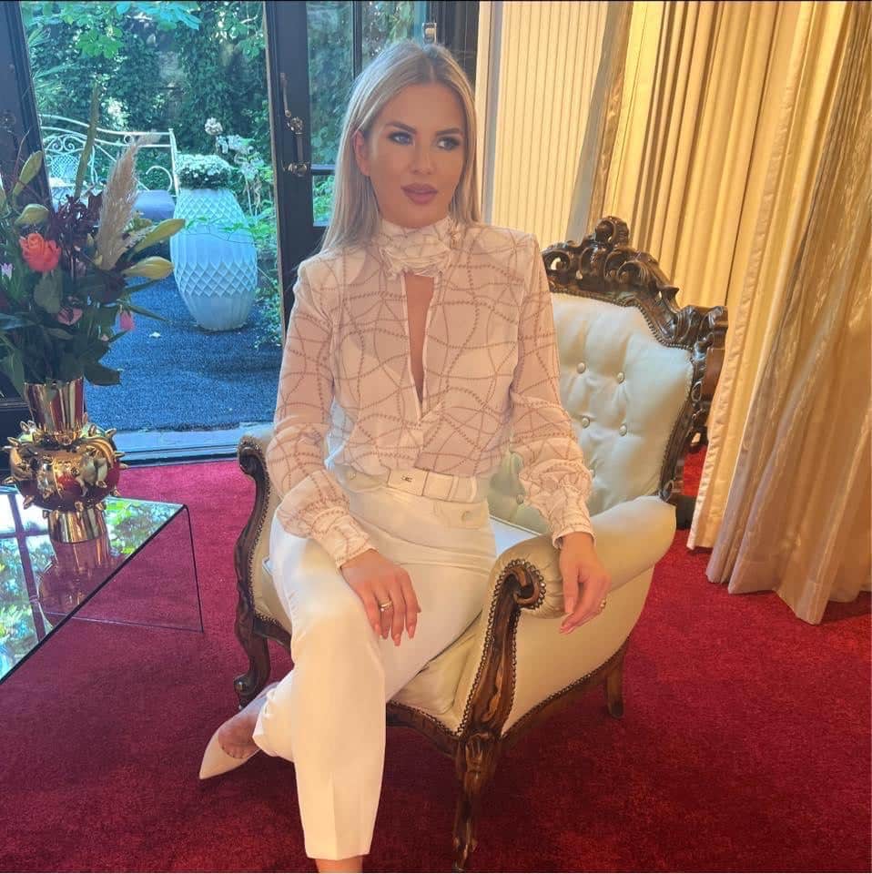 Sois Belle Arnhem Amra